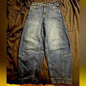 Ruti “ultimate barrel leg jean”